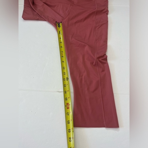 Lululemon Fast and Free High Rise Crop Color Cherry Tint Size 12 - Picture 8 of 9
